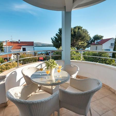 Villa Croatica Apartments Zaboric Εξωτερικό φωτογραφία