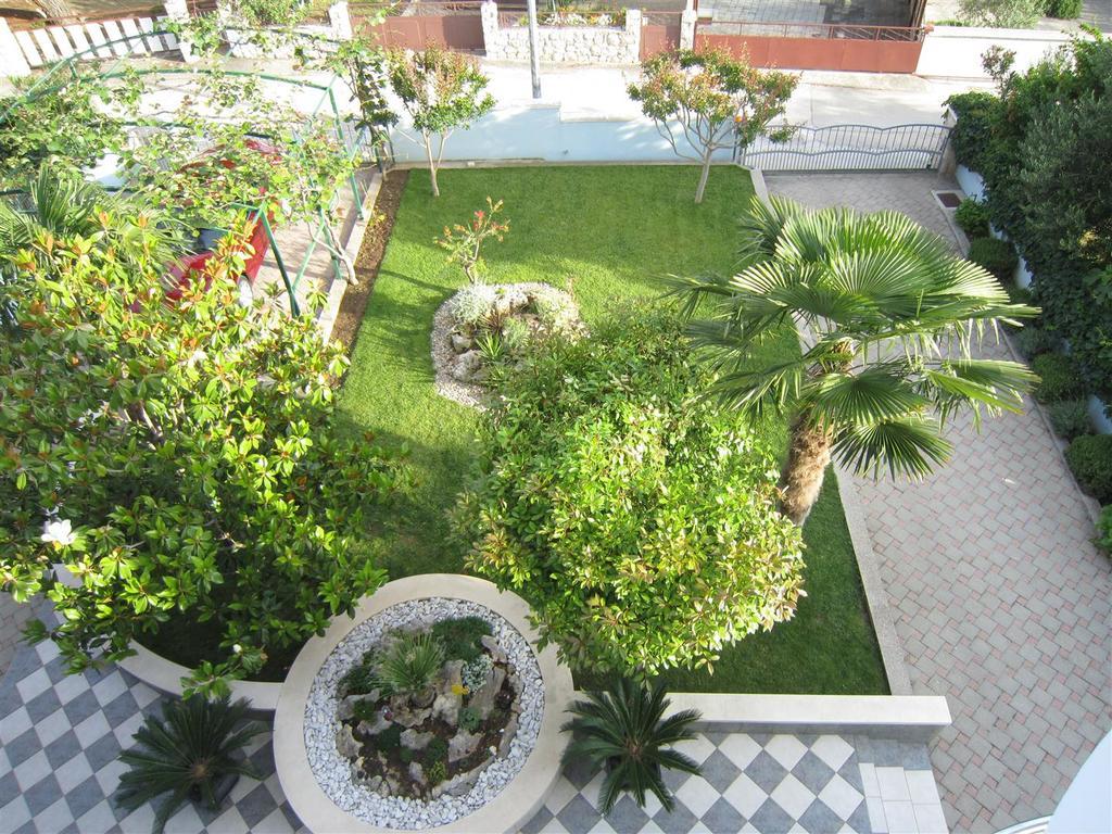 Villa Croatica Apartments Zaboric Εξωτερικό φωτογραφία