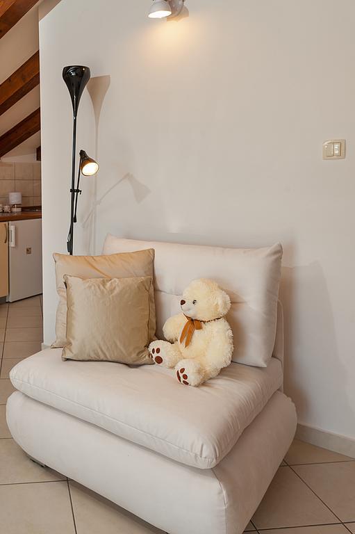 Villa Croatica Apartments Zaboric Εξωτερικό φωτογραφία