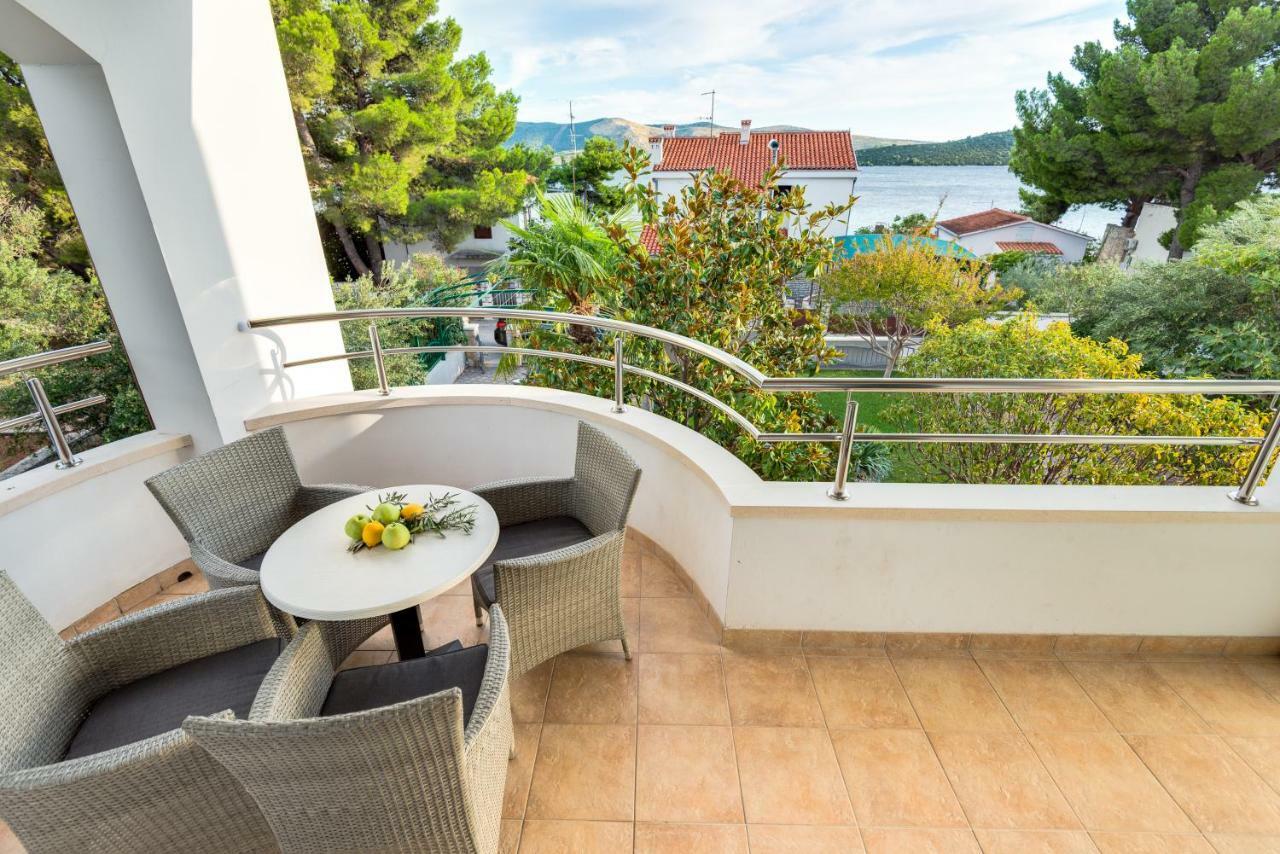 Villa Croatica Apartments Zaboric Εξωτερικό φωτογραφία