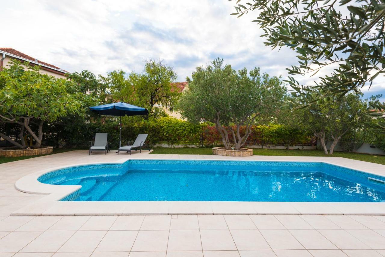 Villa Croatica Apartments Zaboric Εξωτερικό φωτογραφία