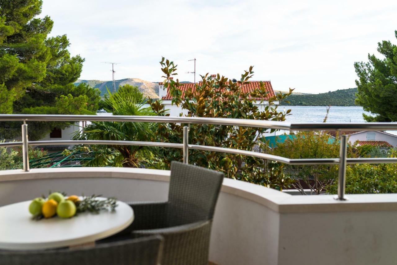 Villa Croatica Apartments Zaboric Εξωτερικό φωτογραφία